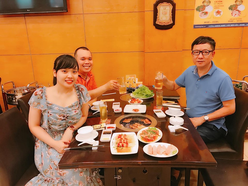 "The Executive Lounge" - Lịch Sự và Chuyên Nghiệp Cho Họp Mặt Kinh Doanh