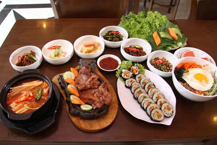 Nhà Hàng Với Set Menu Bữa Trưa Công Sở Tiện Lợi, Giá Ưu Đãi